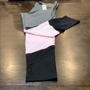 Victoria secret pink ankle legging !!